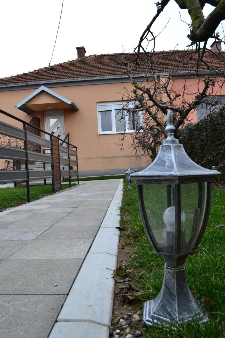Apartments Pandora Jagodina Esterno foto